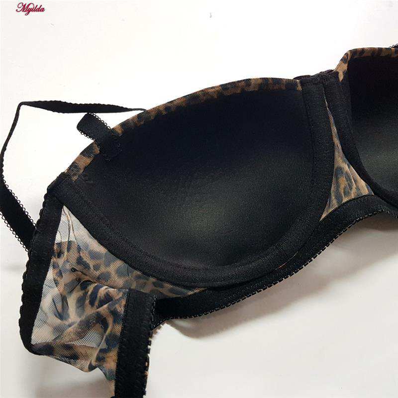 ست شورت و سوتین زنانه شارمین مدل جکدار فنردار پلنگی کد 5458-1066 ماییلدا