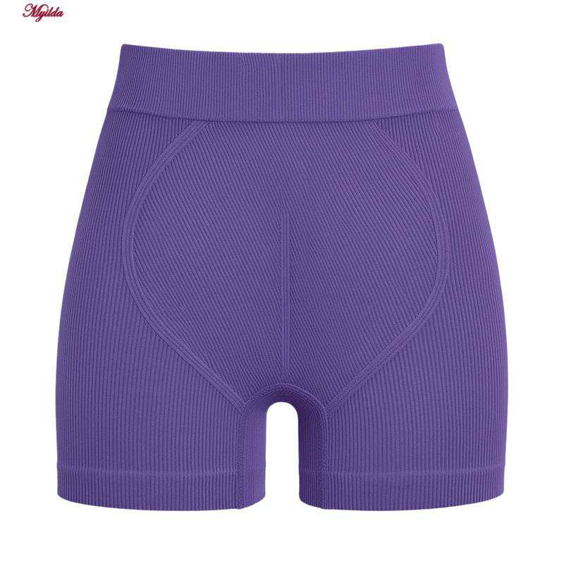 ست نیم تنه و شلوارک ورزشی زنانه ماییلدا مدل 5472-10411