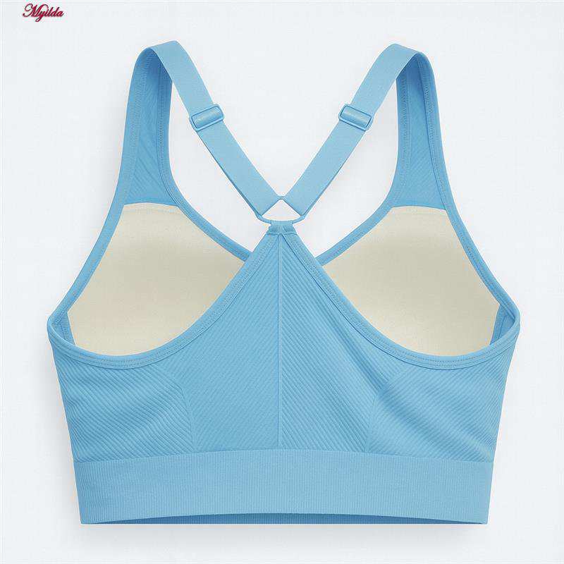 ست نیم تنه و شلوارک ورزشی زنانه ماییلدا مدل 5472-10411