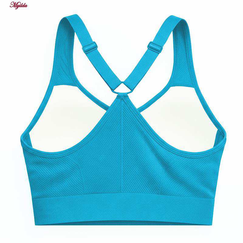 ست نیم تنه و شلوارک ورزشی زنانه ماییلدا مدل 5472-10411