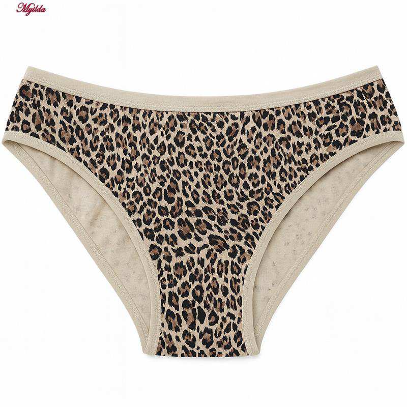 ست شورت و سوتین زنانه شارمین مدل پلنگی فنردار کد 5466-2065 ماییلدا