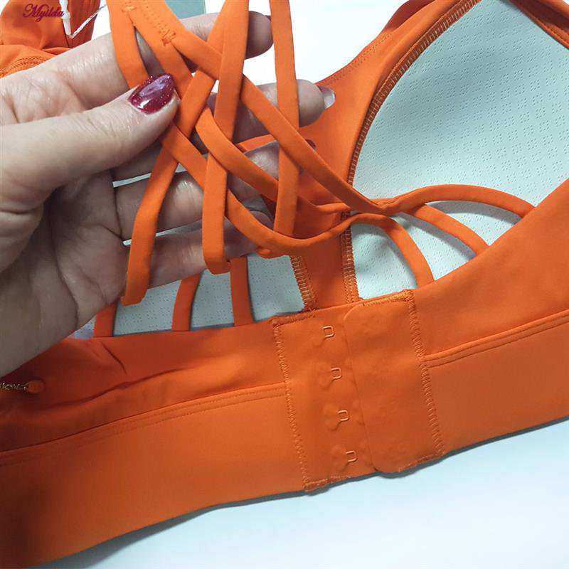 نیم تنه ورزشی زنانه ماییلدا مدل اسپرت پد ثابت پشت ضربدری کد 4848