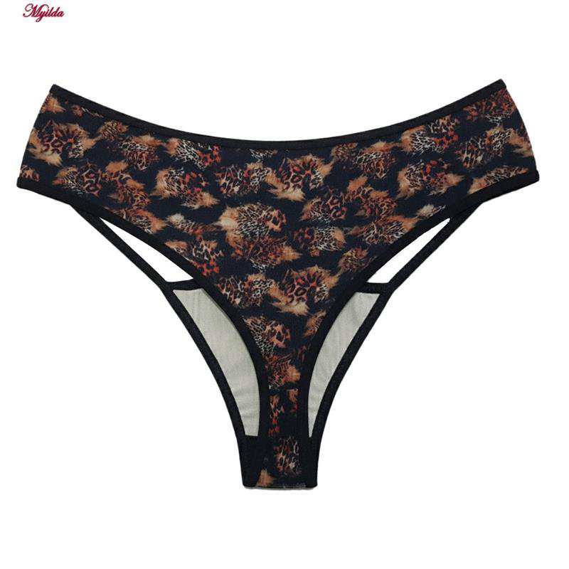 ست شورت و سوتین زنانه ماییلدا مدل فنردار هارنس دار کد 5470-2037