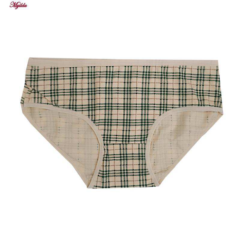 شورت زنانه مدل نخی بسته 6 عددی ماییلدا - ارسال طرح رندوم