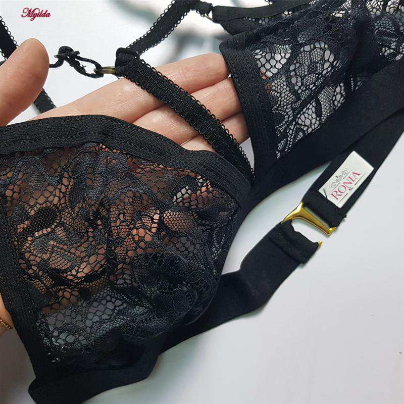 ست شورت و سوتین زنانه رونیا مدل هارنس دار بدون فنر کد 5515-716 ماییلدا