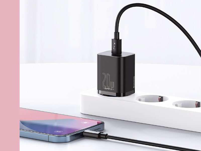 شارژر دیواری فست شارژ بیسوس همراه کابل لایتنینگ Baseus Super Si Quick Charger 1C 20W TZCCSUP-B03