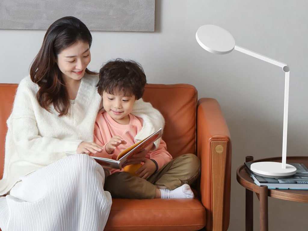 چراغ رومیزی ورژن لمسی Xiaomi Zhirui LED table lamp National AA-level blue light Touch version