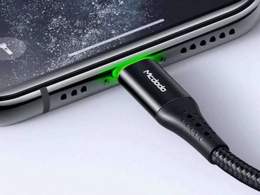 کابل شارژ سریع تایپسی به لایتنینگ 1.2 متری مکدودو Mcdodo Auto Power Off Cable For IPhone PD 36W CA-7360