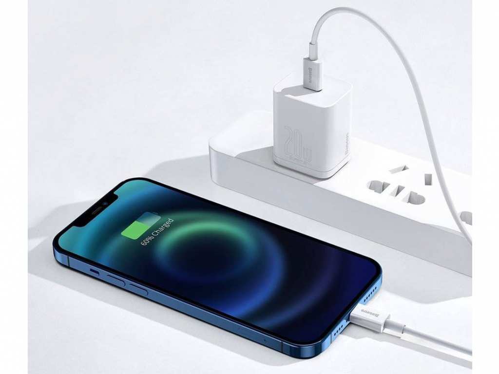 کابل شارژ سریع تایپ سی به لایتنینگ 1.5 متری بیسوس Baseus Cable Superior Series Type-C To Lightning 20W MOQ:40 CATLYS-B02