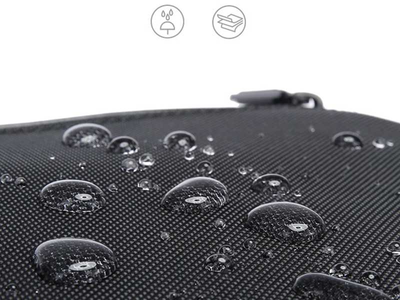 کوله پشتی ضد آب یو اس بی دار بنج مناسب تبلت و لپ تاپ تا 15.6 اینچ Bange BG-2602 Men Impaled Leather Waterproof Backpack with USB Port