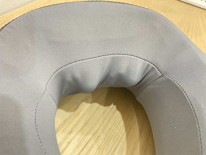 ماساژور گردن، شانه و پا قابل حمل شیائومی Xiaomi massage SX335 Neck and Calf massage pillow Momoda