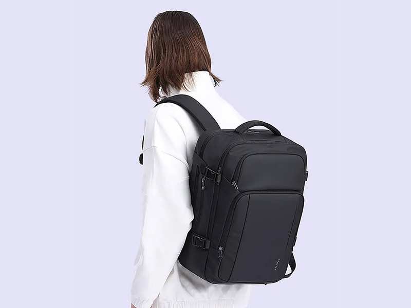 کوله پشتی یو اس بی دارد ضد آب لپ تاپ 15.6 اینچ بنج BANGE BG-7690 Waterproof Laptop Backpack