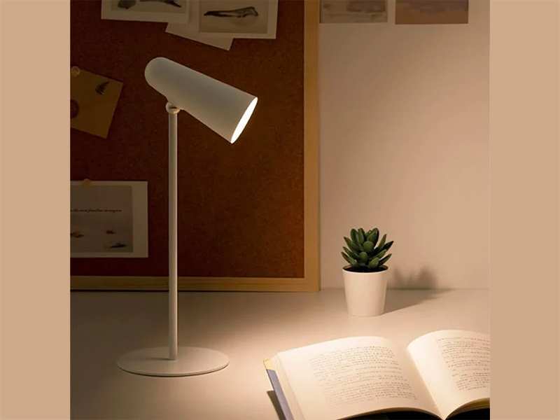 چراغ مطالعه  رومیزی میجیا شیائومی Xiaomi Mijia Multi-Function Charging Desk Lamp MJTD05YL