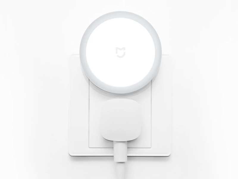 چراغ خواب دیواری لمسی هوشمند شیائومی دارای سنسور تشخیص نور Xiaomi Mijia Plug-in Wall Mini LED Night Light MJYD04YL