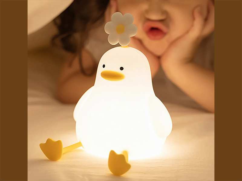 چراغ خواب فانتزی رومیزی شارژی قابل حمل اتاق کودک lamp induction night light playful silicone bedroom LLD-D09