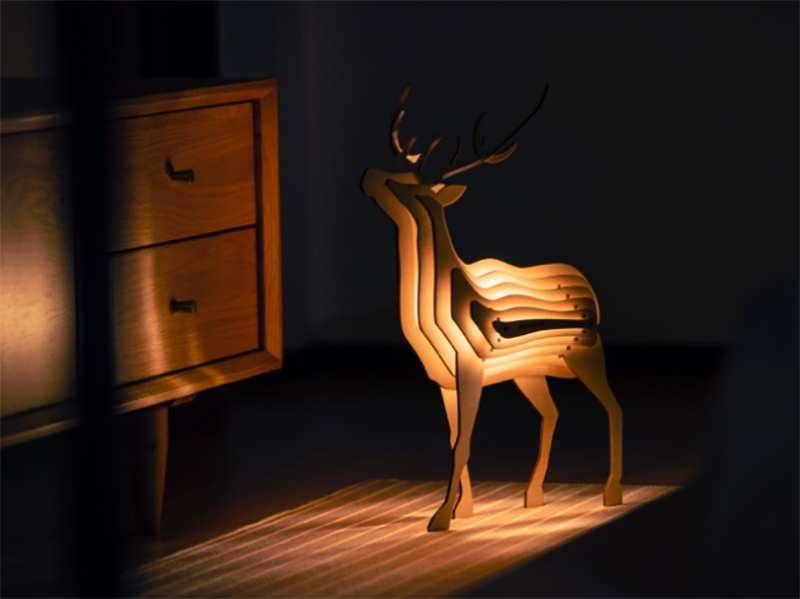 چراغ چوبی رومیزی فانتزی شارژی طرح گوزن Animal Wooden Night Light Interactive Assemble Toys