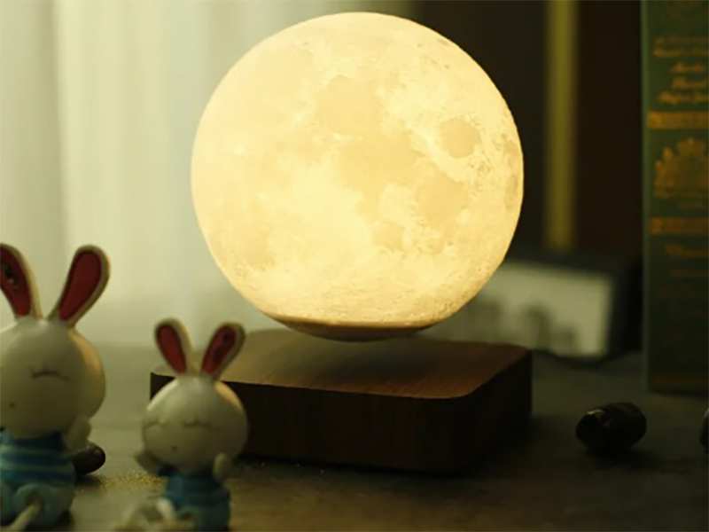 چراغ خواب رومیزی ماه شناور مغناطیسی پرینت سه بعدی معلق Magnetic levitation moon lamp romantic light levitation 3D printing