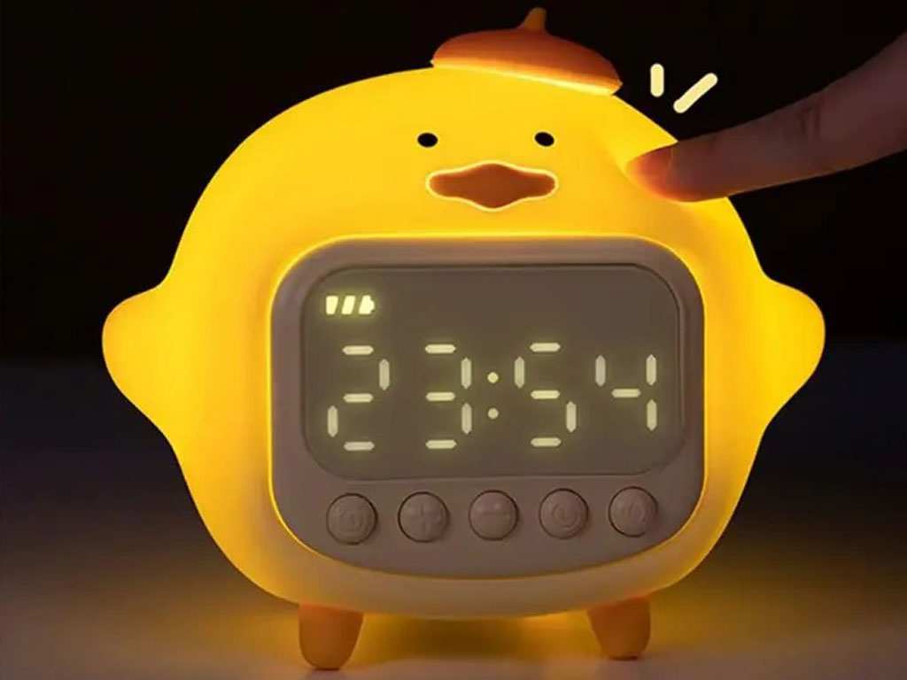 چراغ خواب سیلیکونی و ساعت زنگ‌دار دیجیتالی فانتزی رومیزی C15 Cartoon Duck Alarm Clock Silicone Night Light