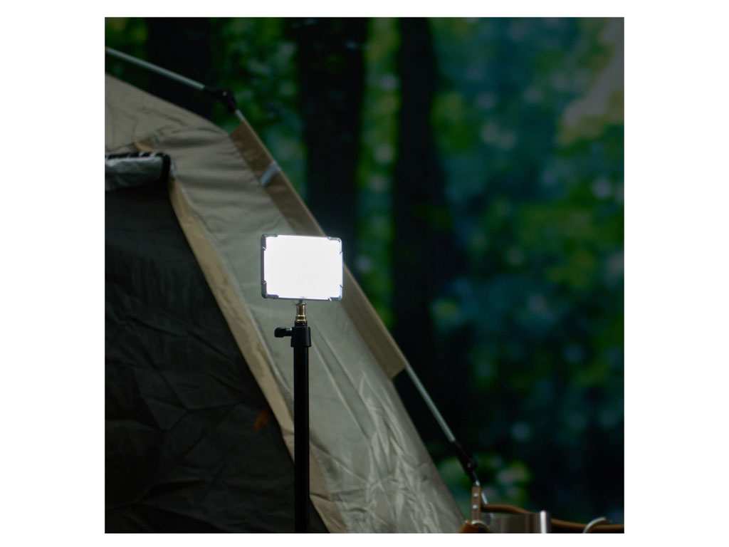 چراغ کمپینگ شارژی و پاور بانک XZ-382 Multifunctional LED Outdoor Camping Light