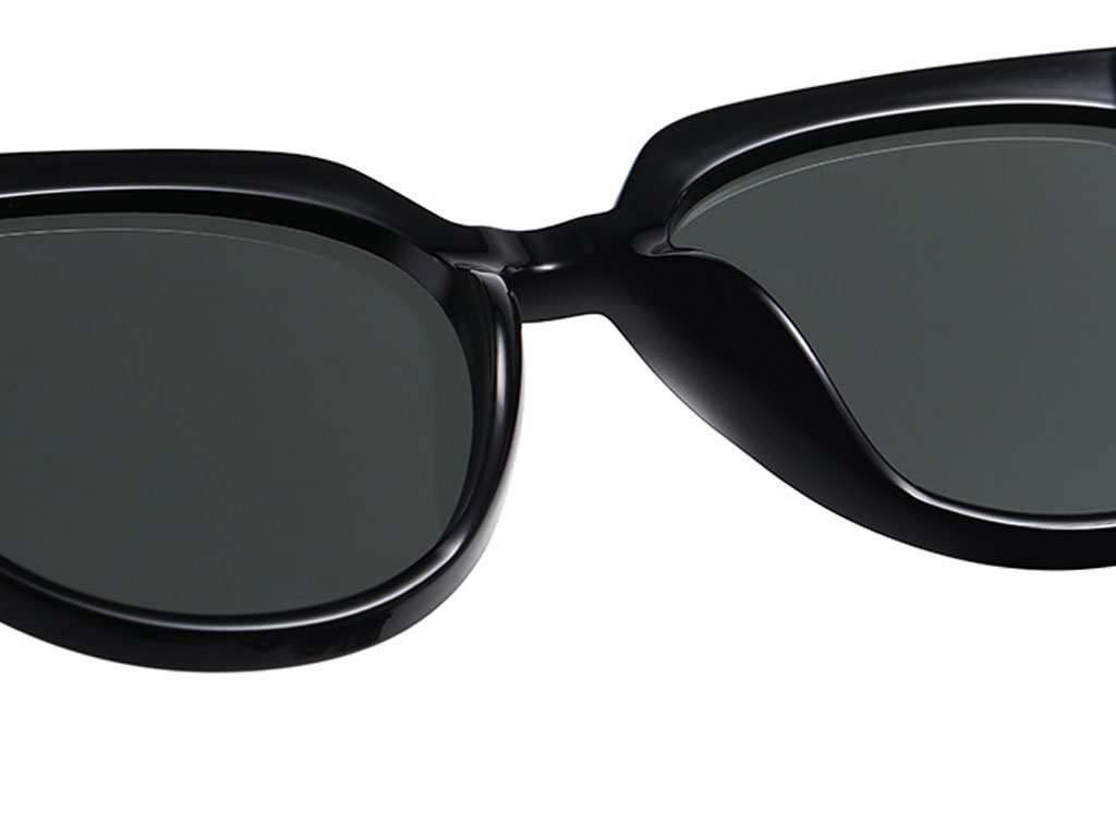 عینک آفتابی یو وی 400 زنانه TR2189