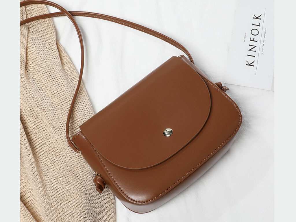 کیف کراس بادی زنانه چرمی Viney small genuine leather crossbody bag women's 2023 7987