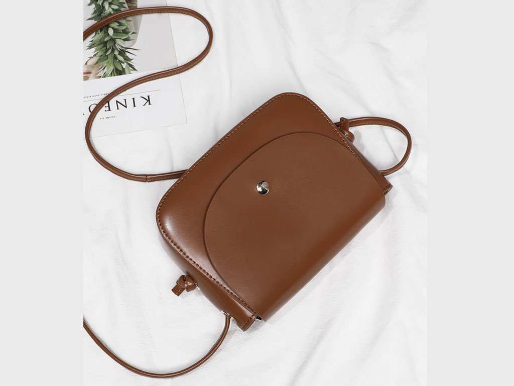 کیف کراس بادی زنانه چرمی Viney small genuine leather crossbody bag women's 2023 7987