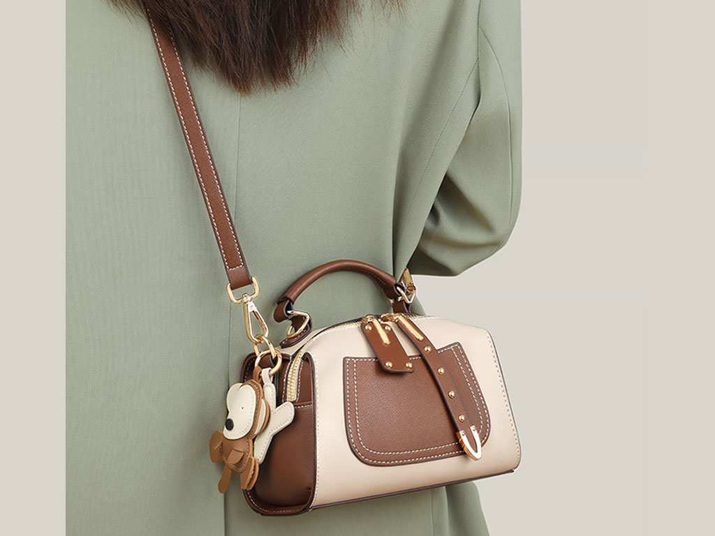 کیف دوشی و کراس بادی زنانه IOS/Aiguoshi New Women's Bags Crossbody Leather 6661