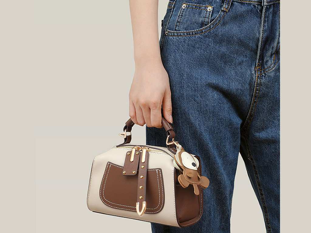 کیف دوشی و کراس بادی زنانه IOS/Aiguoshi New Women's Bags Crossbody Leather 6661