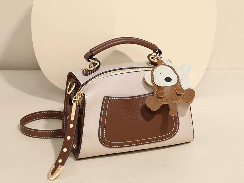 کیف دوشی و کراس بادی زنانه IOS/Aiguoshi New Women's Bags Crossbody Leather 6661