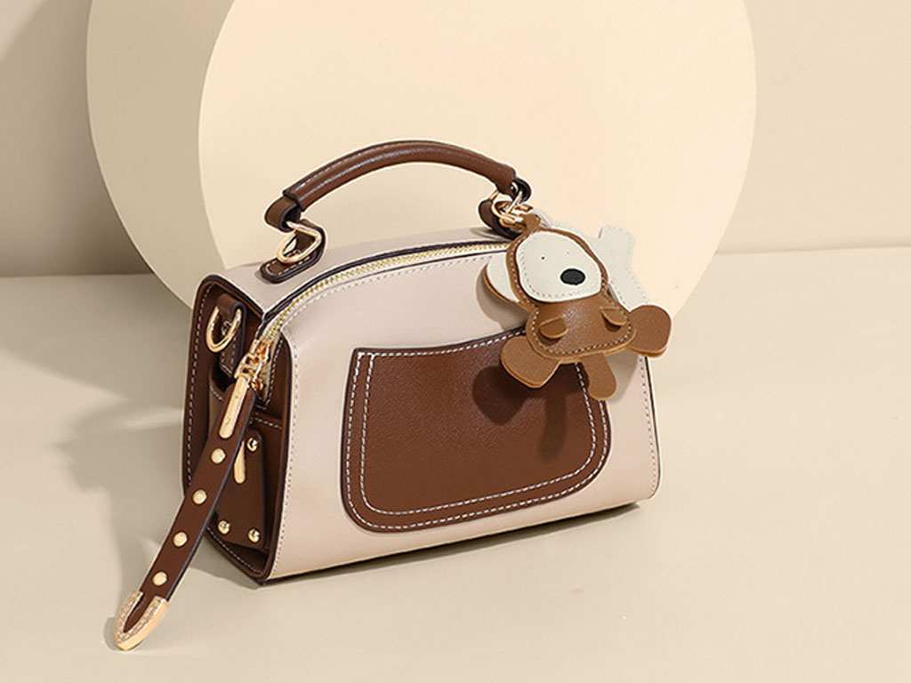 کیف دوشی و کراس بادی زنانه IOS/Aiguoshi New Women's Bags Crossbody Leather 6661