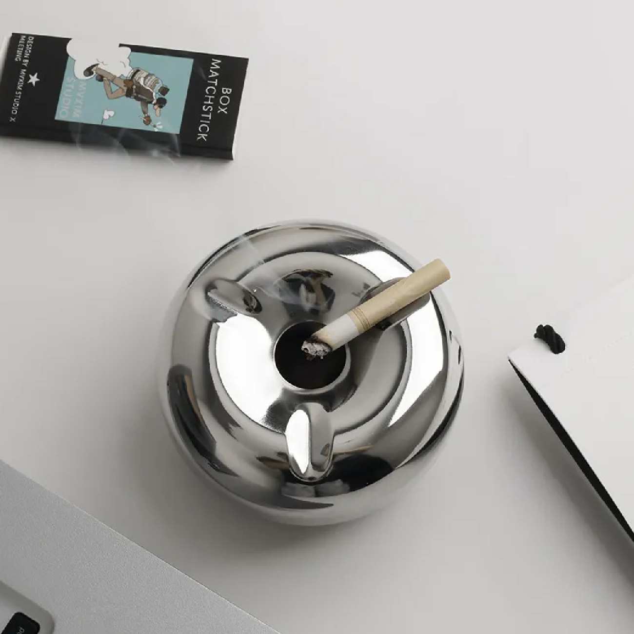 زیرسیگاری لوکس طرح دونات Ashtray