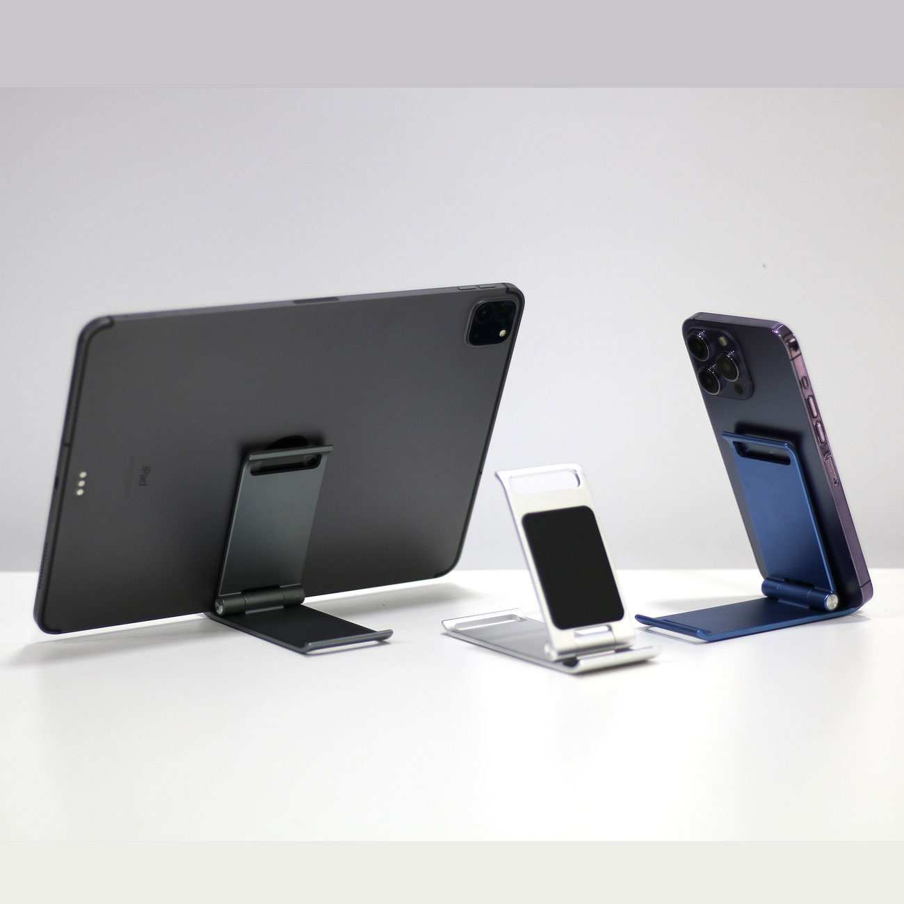 هولدر موبایل و تبلت رومیزی فلزی قابل حمل تاشو P19