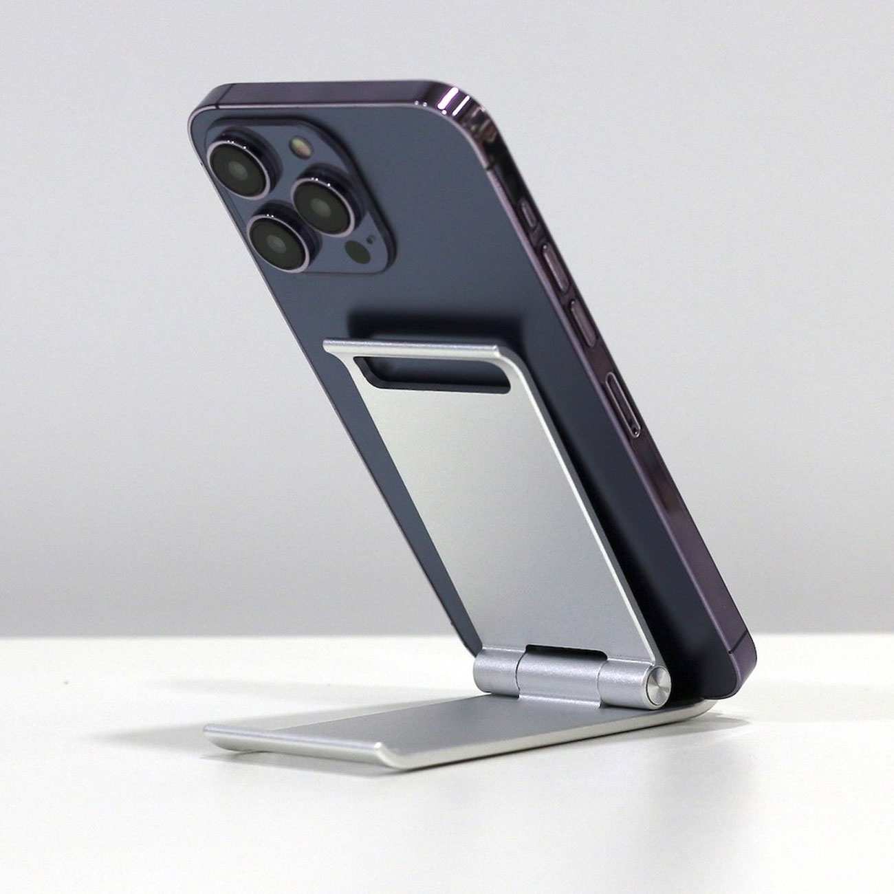 هولدر موبایل و تبلت رومیزی فلزی قابل حمل تاشو P19