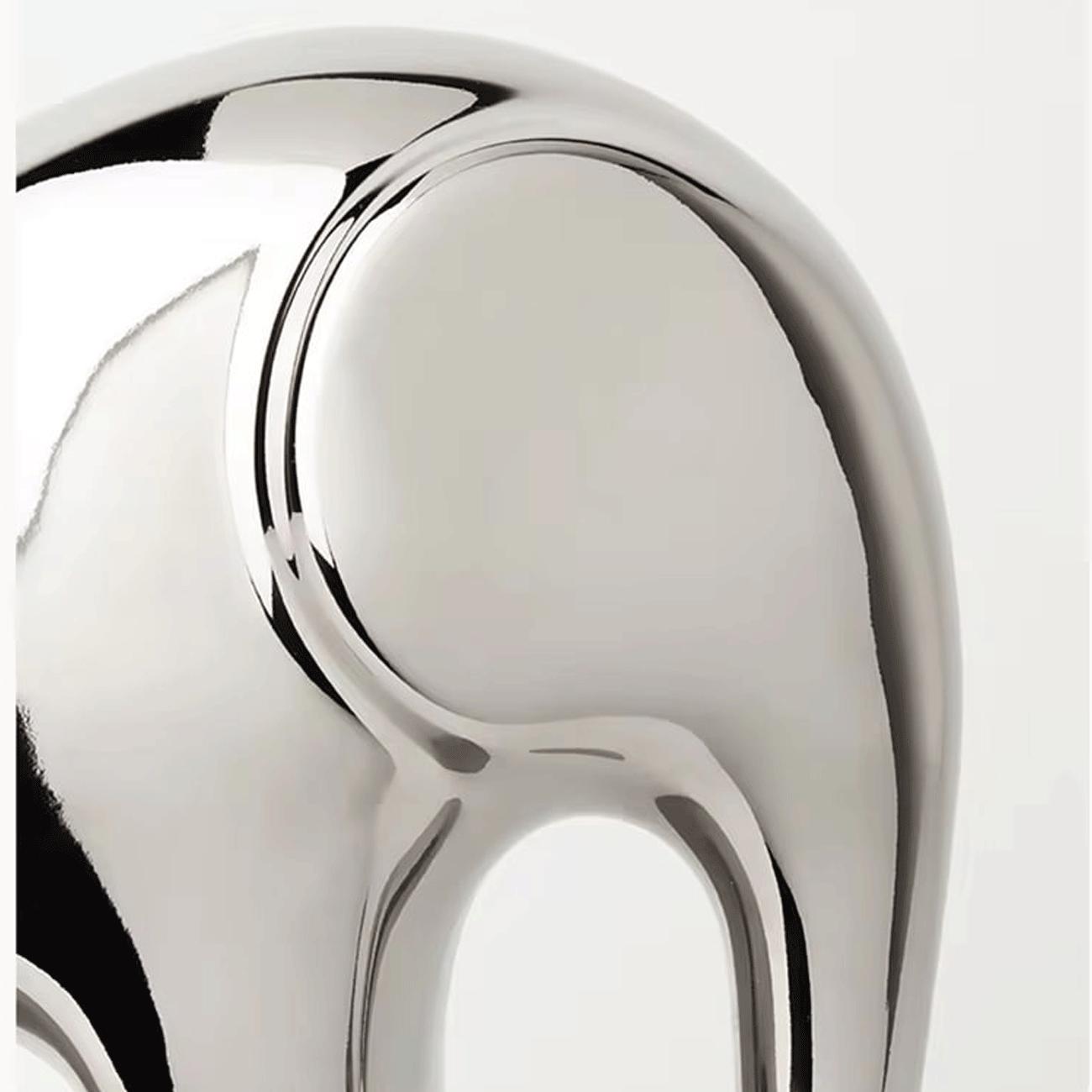 مجسمه مینیمال فانتزی رومیزی طرح فیل نقره ای