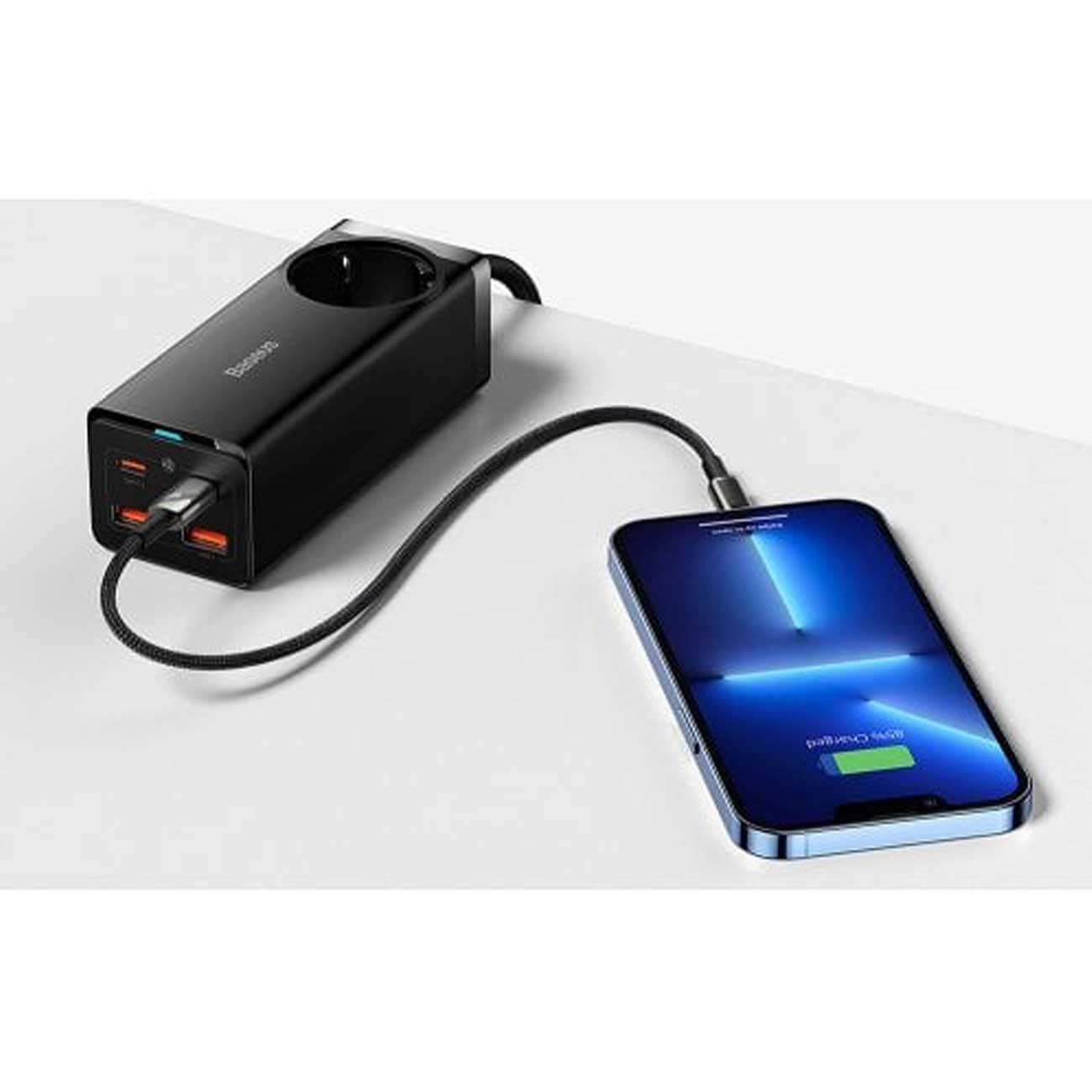 چندراهی برق یک سوکت، دو یو اس بی و دو تایپ سی 100 وات شارژ سریع رومیزی بیسوس CCGAN100-1ACE BS-PSZM000401