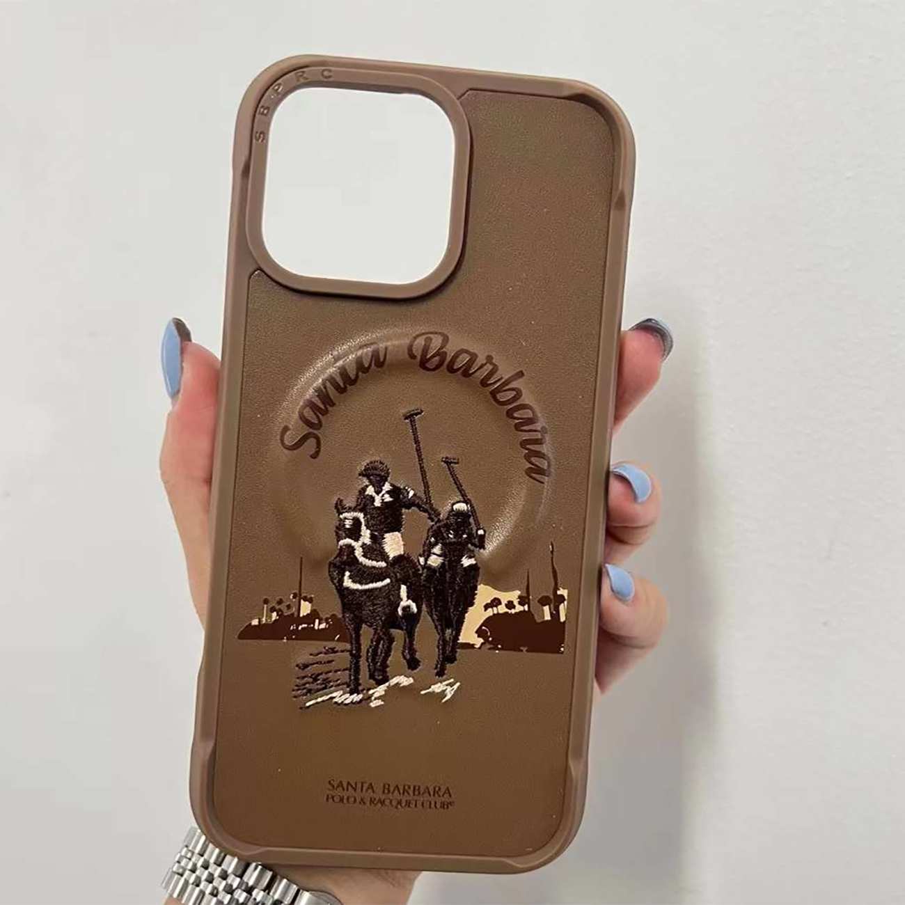 قاب مگنتی آیفون 16 پرومکس سانتا باربارا پولو راکت کلاب SB-IP16SPVGL-P6.9CGLD