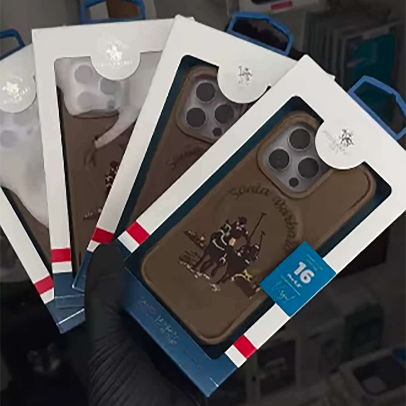 قاب مگنتی آیفون 16 پرومکس سانتا باربارا پولو راکت کلاب SB-IP16SPVGL-P6.9CGLD