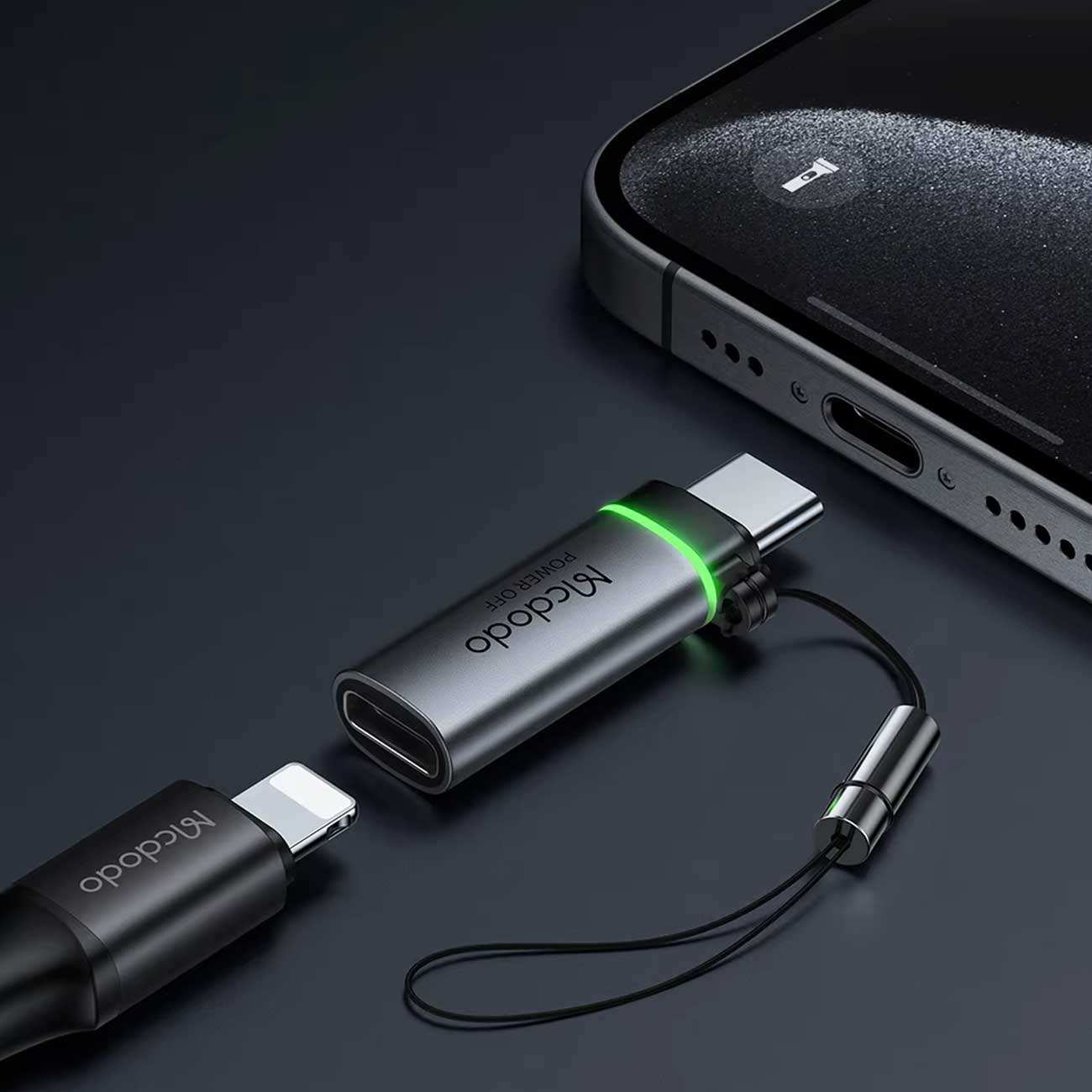 مبدل آیفون 15 تایپ سی به لایتنینگ با توان 60 وات مک دودو OT-601