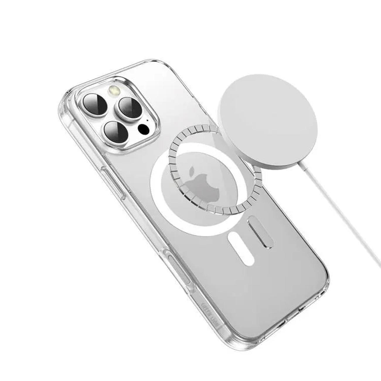 قاب مگنتی شفاف گوشی آیفون 16 پرو گرین GNMCRYC16PCL