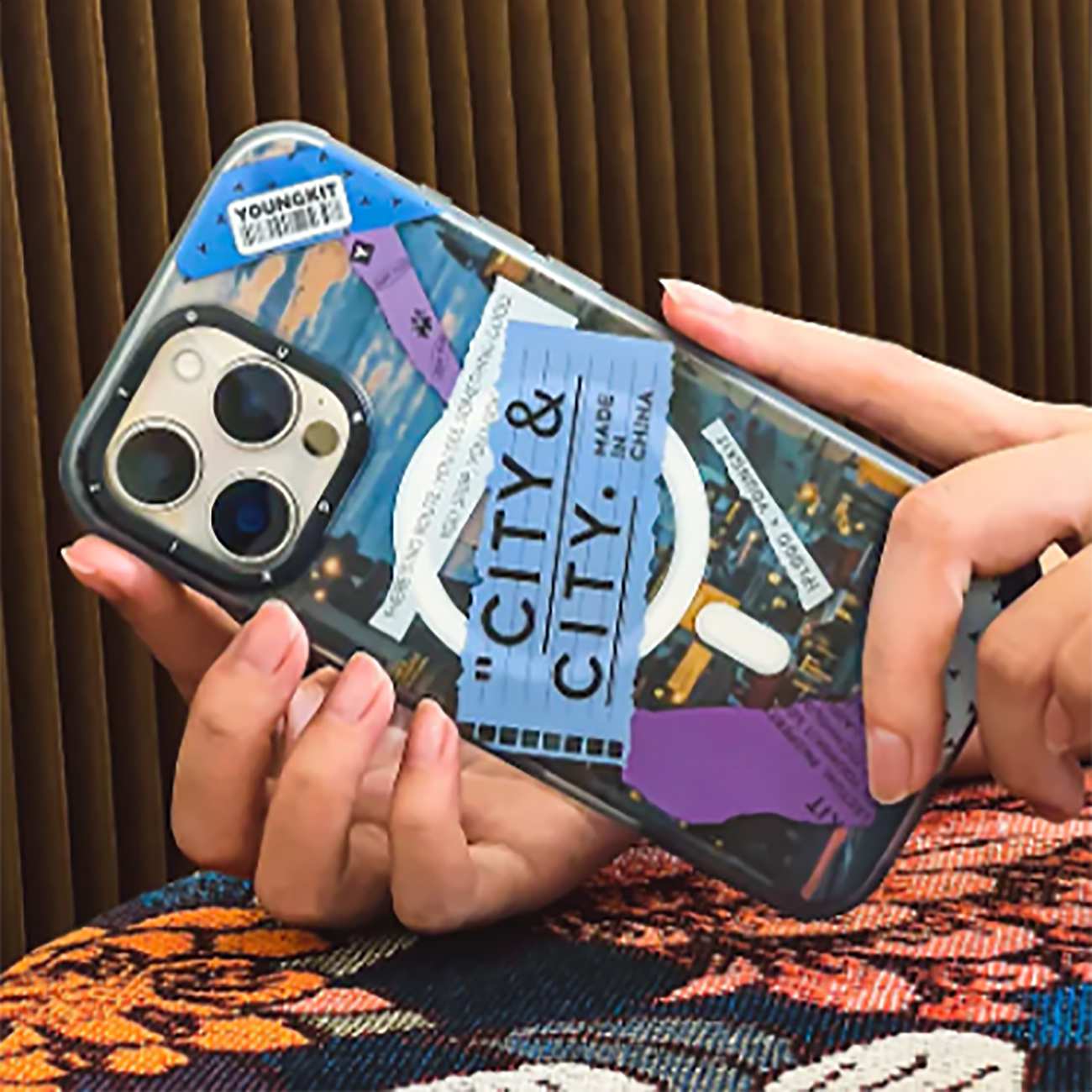 قاب گوشی آیفون 16 پرومکس یانگ کیت CHScx002