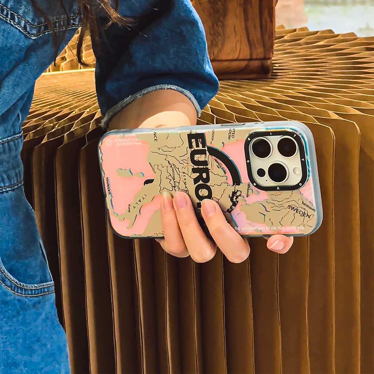 قاب مگنتی آیفون 16 پرو یانگ کیت HQcx002