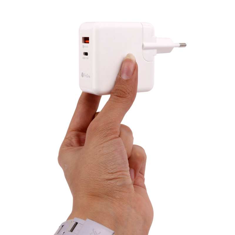 شارژر دیواری فست شارژ 45 وات پرووان PWC535