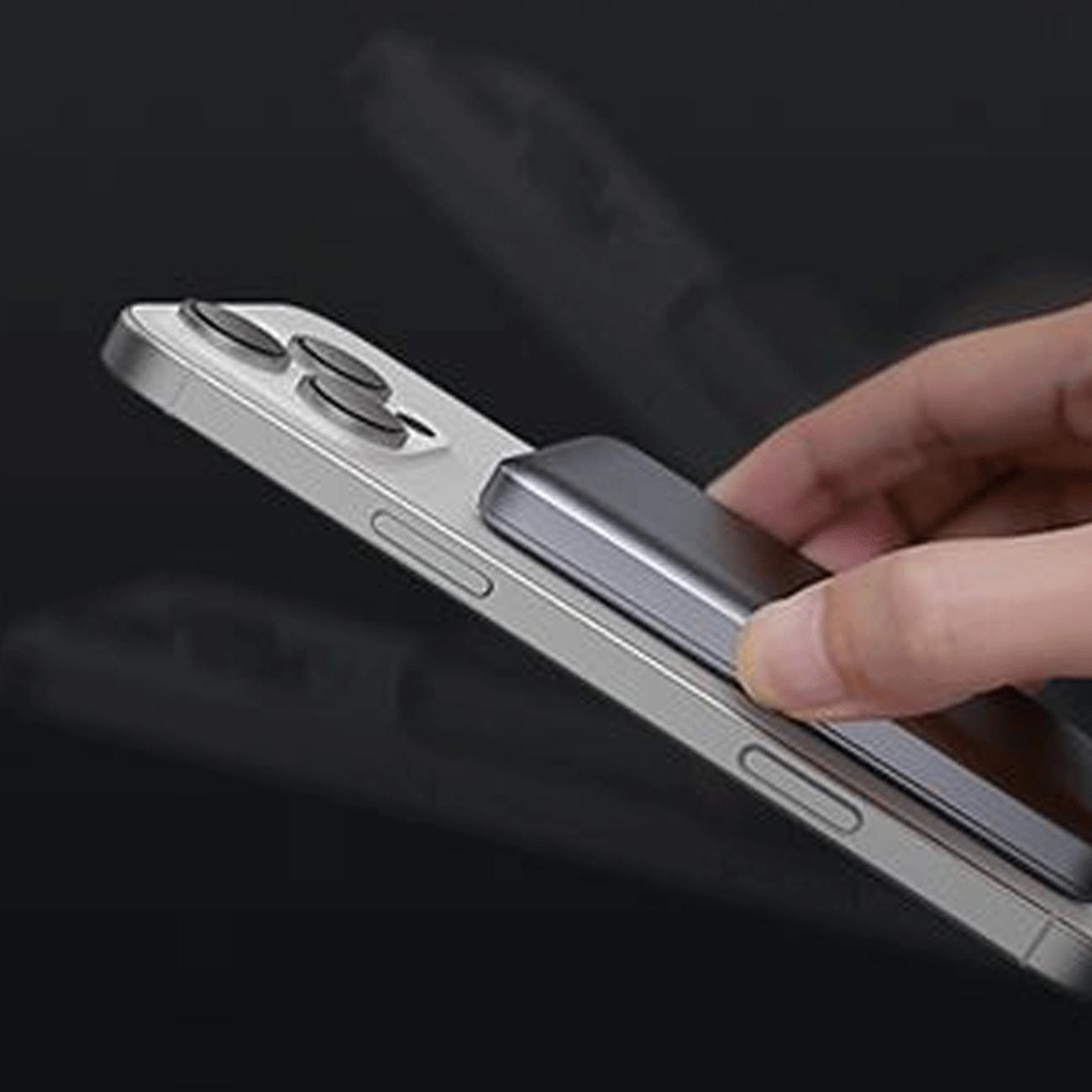 پاوربانک وایرلس مگ سیف 15 وات و تایپ سی 20 وات 10000 مک دودو MC-465