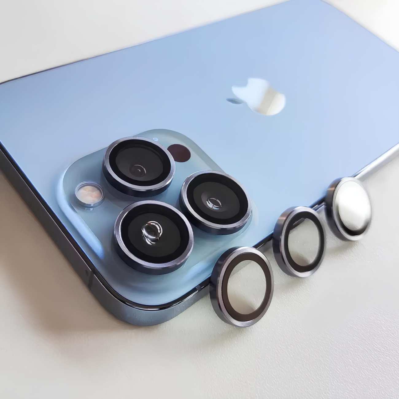 محافظ لنز دوربین رینگی آیفون 15 پرو و آیفون 15 پرومکس