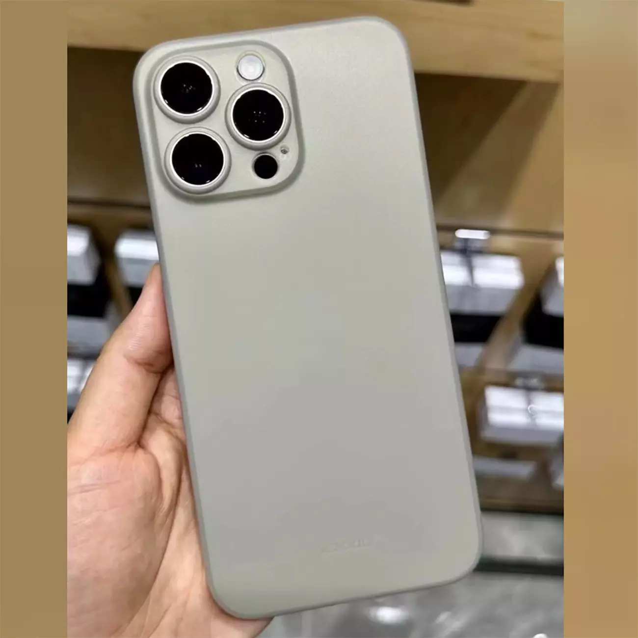 قاب محافظ آیفون 13 پرو کیددو Air Skin