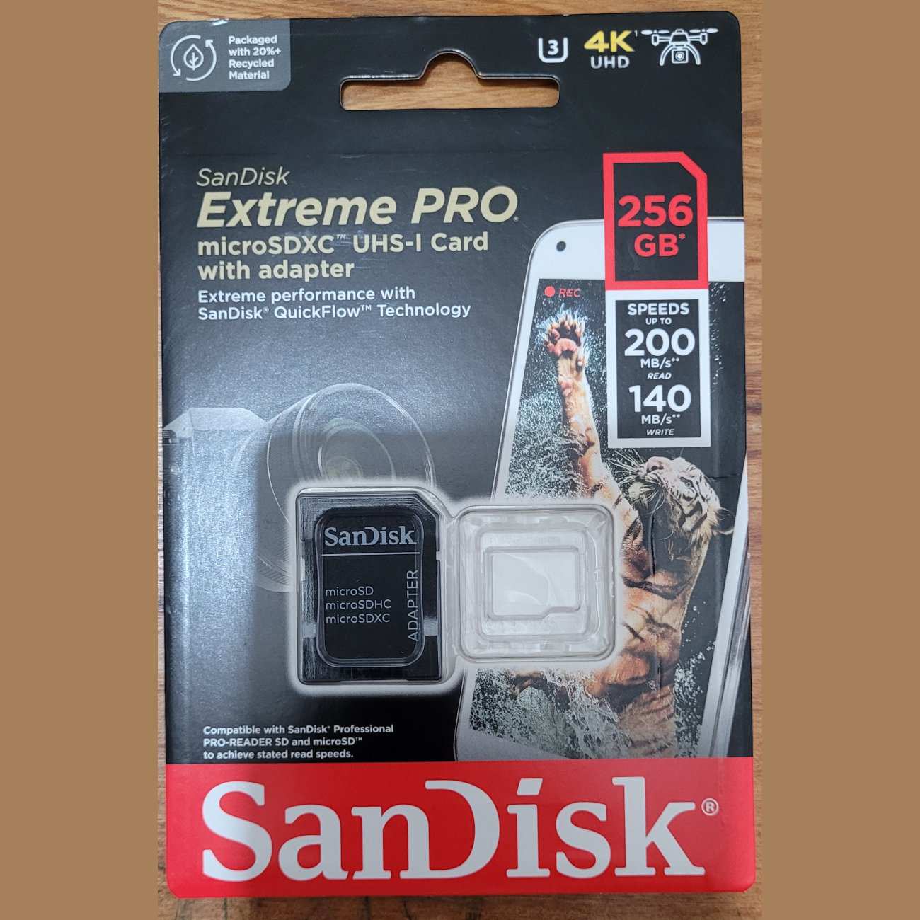 کارت حافظه 256 گیگابایت میکرو اسدی با سرعت بالا سن دیسک Extreme Pro 4k