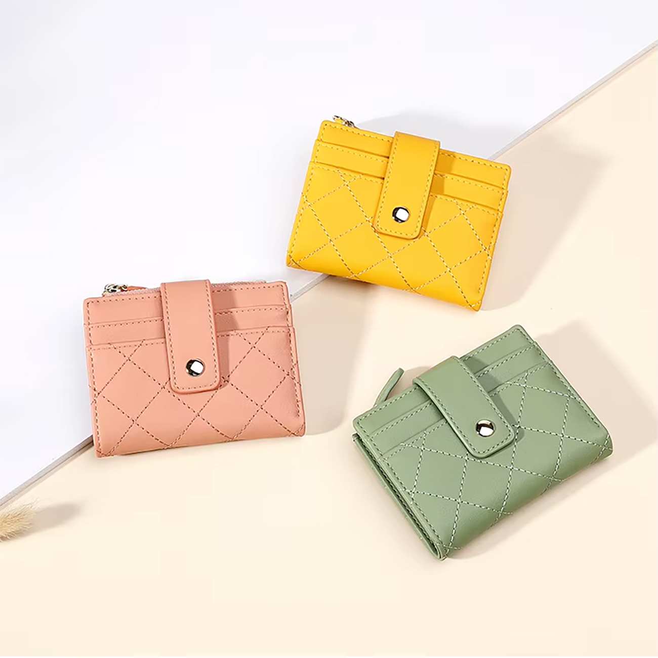 کیف پول زنانه فانتزی تاشو تائومیک میک Y8058