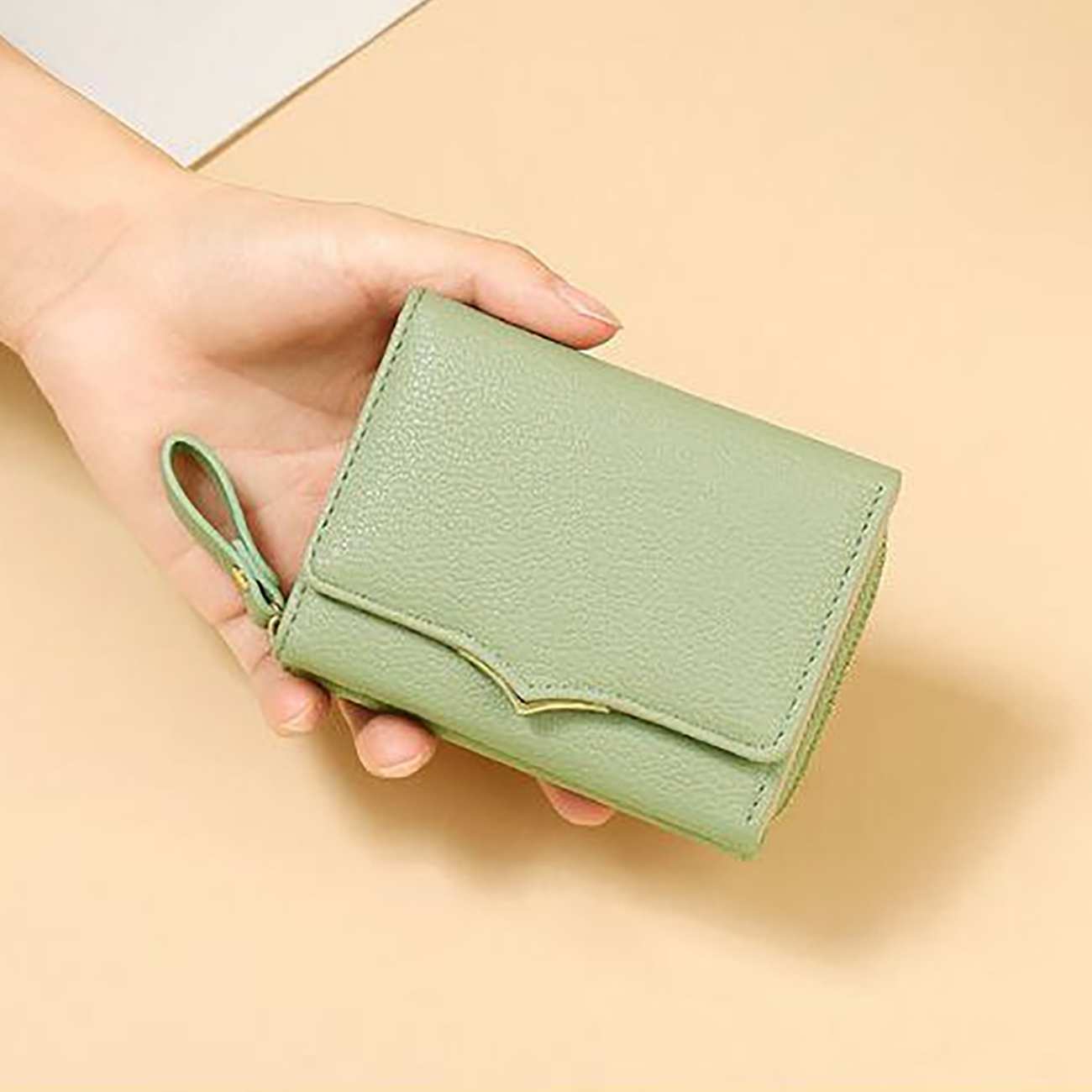 کیف پول زنانه تاشو تائومیکمیک Y9205