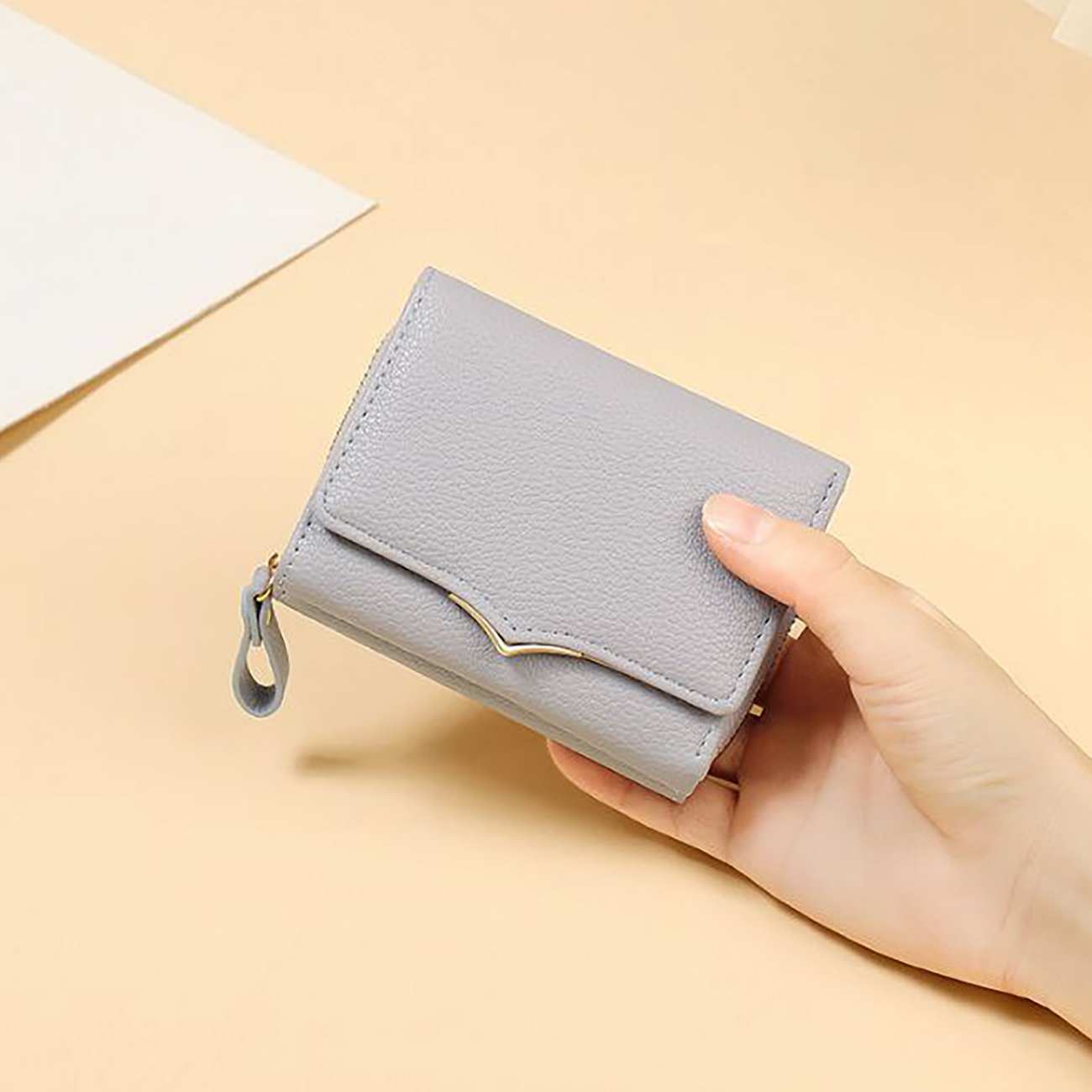 کیف پول زنانه تاشو تائومیکمیک Y9205