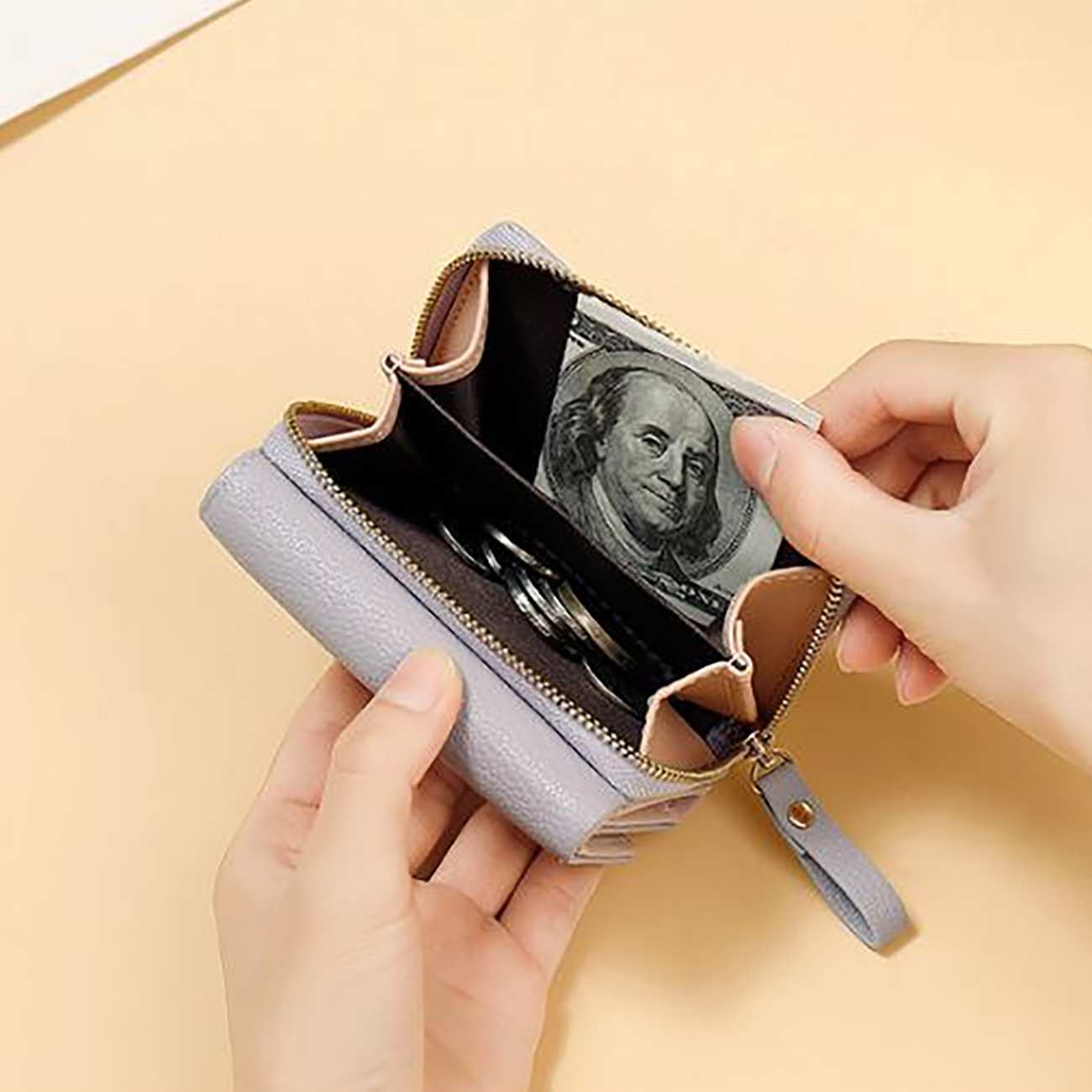 کیف پول زنانه تاشو تائومیکمیک Y9205